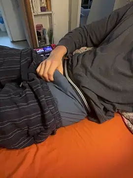 Snapshot of hungspanishtwink chatting on 02-06-26, 09:38 hungspanishtwink online show from 02-06-26, 09:38