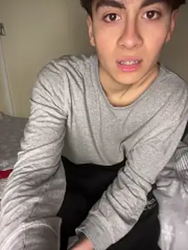 hungspanishtwink online show from 03-27-26, 12:39