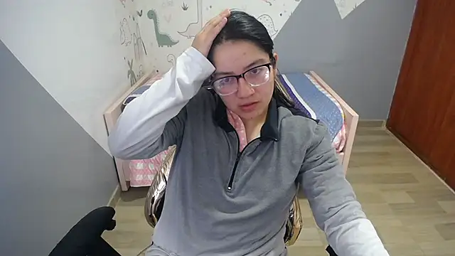 Snapshot of eva_smit_t chatting on 01-06-26, 01:42 eva smit t online show from 01-06-26, 01:42