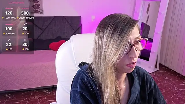 Scarlett 079 online show from 05-17-26, 11:43