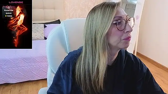 Scarlett 079 online show from 03-15-26, 12:12