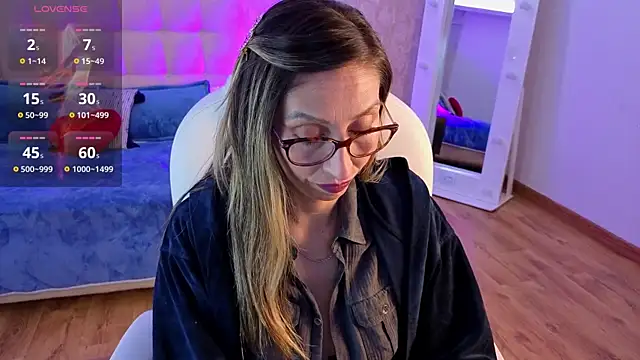 Scarlett 079 online show from 06-15-26, 11:43