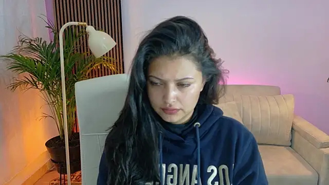 victoria   moon online show from 05-06-26, 01:37