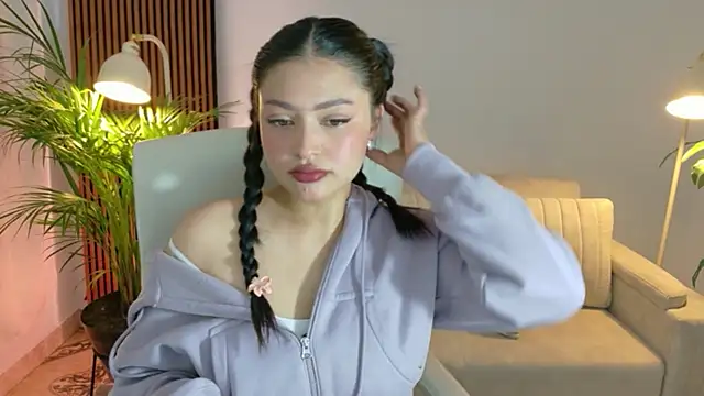 victoria   moon online show from 05-11-26, 01:45