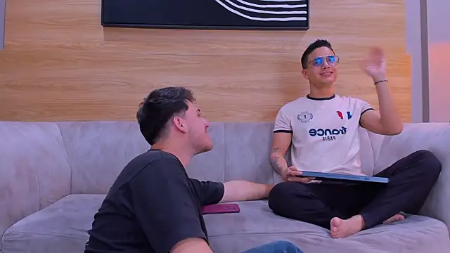 big  friends online show from 01-10-26, 02:12