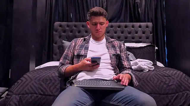 big  friends online show from 04-07-26, 07:26