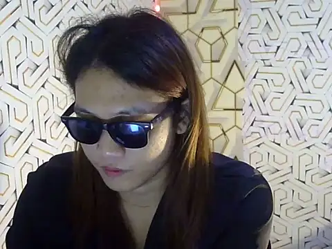 luna love bitex online show from 04-03-26, 08:04