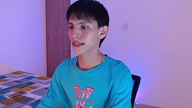 andrew courtzz online show from 04-04-26, 07:53