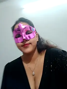 Shivani hotty online show from 12-13-25, 08:26