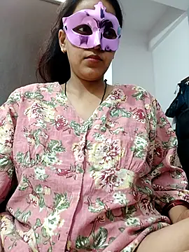 Shivani hotty online show from 04-23-26, 06:42