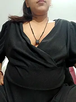 Shivani hotty online show from 05-07-26, 05:16