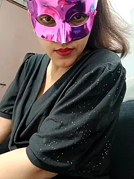 Shivani hotty online show from 01-18-26, 03:26