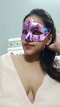 Shivani hotty online show from 06-04-26, 04:44
