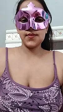 Shivani hotty online show from 05-25-26, 04:01