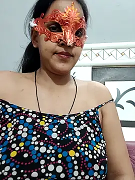 Shivani hotty online show from 05-11-26, 04:04