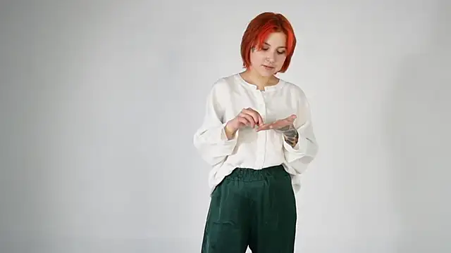 Snapshot of RavenOpaline chatting on 02-26-26, 09:20 RavenOpaline online show from 02-26-26, 09:20