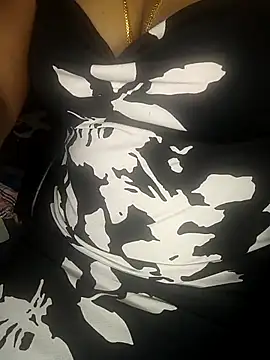 Preeti345 online show from 04-17-26, 05:05