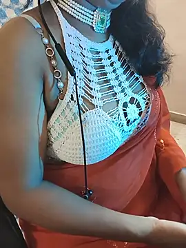Preeti345 online show from 07-15-26, 04:36