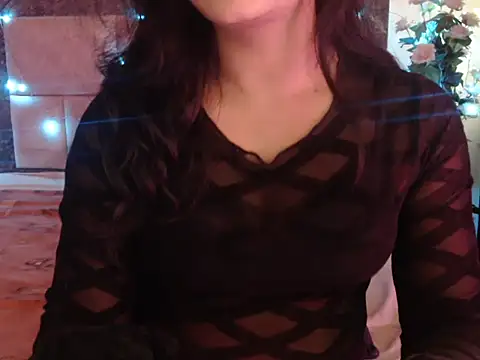 Lola Bebe online show from 04-08-26, 04:58