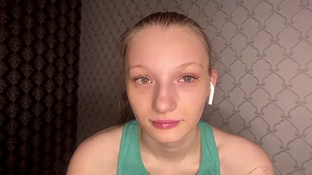 Cleonoth2o online show from 03-08-26, 06:11