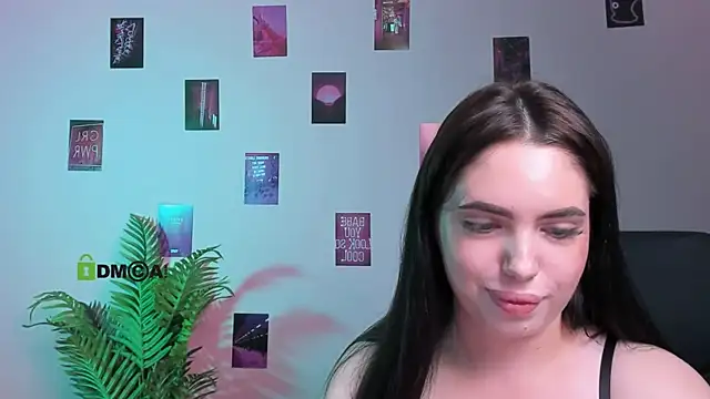 Snapshot of jenna_elayne chatting on 07-10-26, 01:44 jenna elayne online show from 07-10-26, 01:44