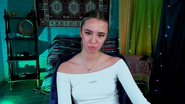 KimPorins online show from 04-07-26, 12:40