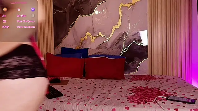 Zoe aitanaa online show from 04-14-26, 12:10