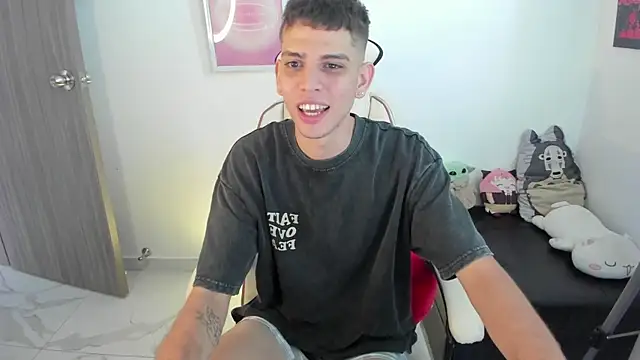 Jasson    online show from 01-10-26, 04:02