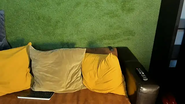 JimmyHardin30 online show from 12-19-25, 05:26