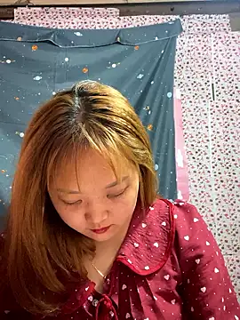 Snapshot of Samsam-006 chatting on 01-19-26, 02:15 Samsam-006 online show from 01-19-26, 02:15