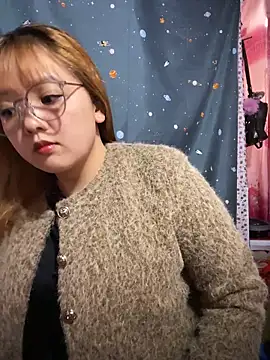 Snapshot of Samsam-006 chatting on 02-07-26, 05:37 Samsam-006 online show from 02-07-26, 05:37