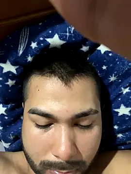 HotThreesoome online show from 01-06-26, 03:10