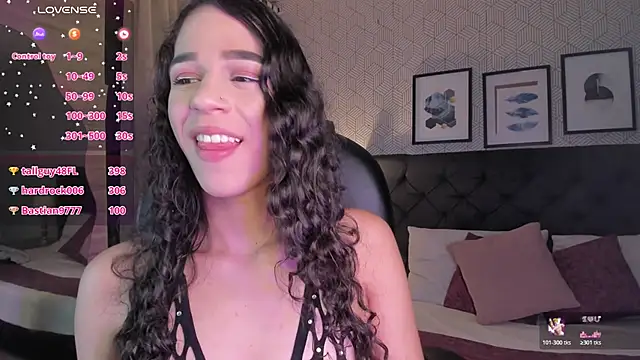 ariana  rosse online show from 07-01-26, 02:34