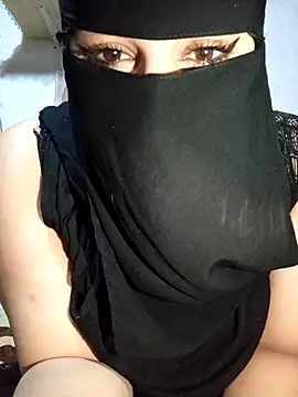 Snapshot of -Batta- chatting on 02-25-26, 09:03 -Batta- online show from 02-25-26, 09:03