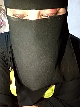 Snapshot of -Batta- chatting on 01-19-26, 11:47 -Batta- online show from 01-19-26, 11:47