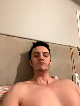 Snapshot of Alaslardan chatting on 12-04-25, 03:22 Alaslardan online show from 12-04-25, 03:22