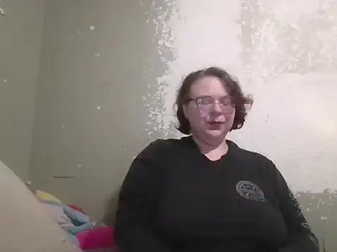 Rentastnrgurl online show from 12-15-25, 12:00