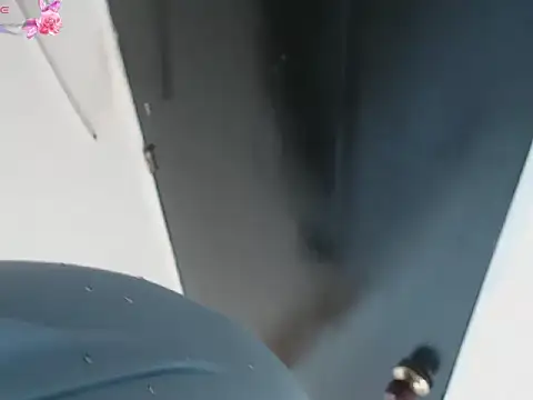 JulietaHazze  online show from 12-14-25, 03:35