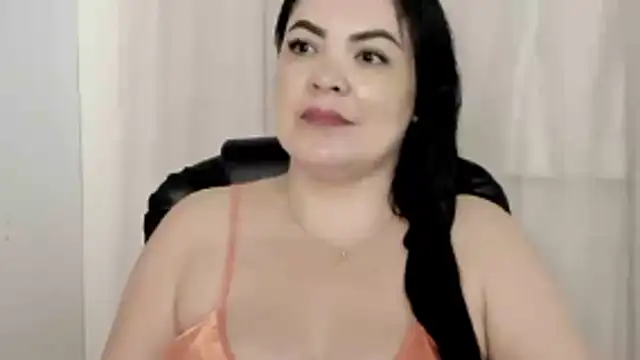 EmiHarrys online show from 06-11-26, 12:32