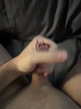 Uki-1 online show from 12-22-25, 11:10