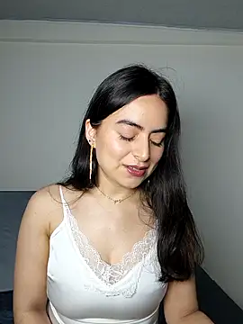 saasha Petit online show from 03-09-26, 10:52