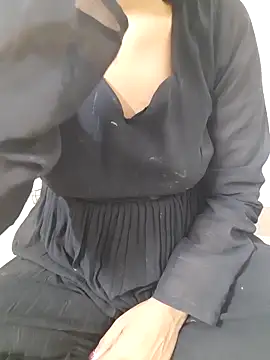 Riya rani8 online show from 04-19-26, 07:16