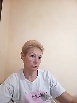 Calypso-Loove online show from 05-17-26, 06:24