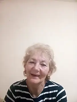 Calypso-Loove online show from 12-22-25, 09:42