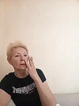 Calypso-Loove online show from 05-24-26, 07:41