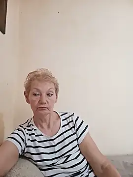 Calypso-Loove online show from 05-21-26, 09:39