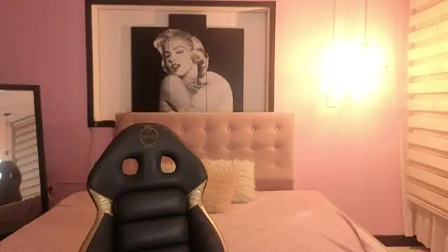 Sara valderrama  online show from 03-30-26, 01:01