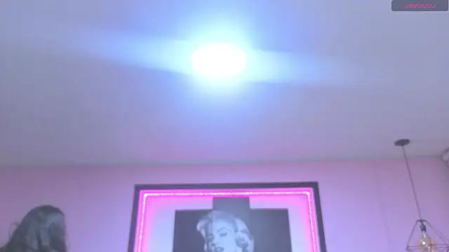 Sara valderrama  online show from 02-19-26, 12:02