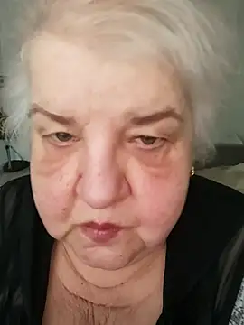 HapinessLovee online show from 02-22-26, 09:22