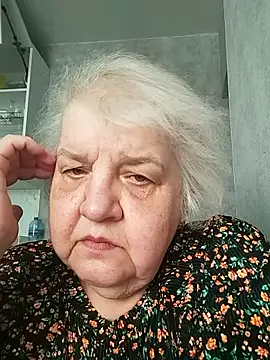 HapinessLovee online show from 04-14-26, 06:40